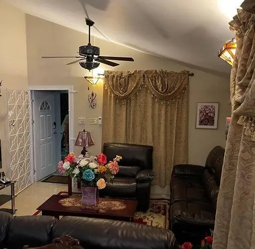 Holiday home Cheerful One-bedroom 1bath, Wifi, Air Conditioning